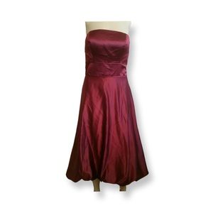 Bill Levkoff Red bridesmaid/prom dress, Size 4